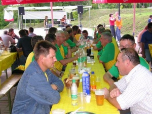 img_1276458415_677.jpg