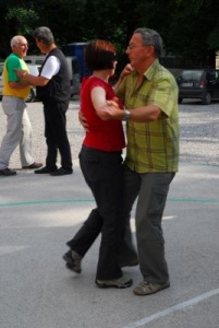 img_1281011592_740.jpg