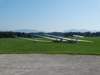 levec02.jpg