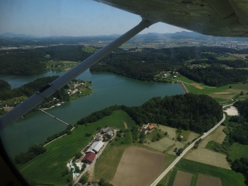 levec27.jpg