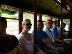 img_1265383535_928.jpg